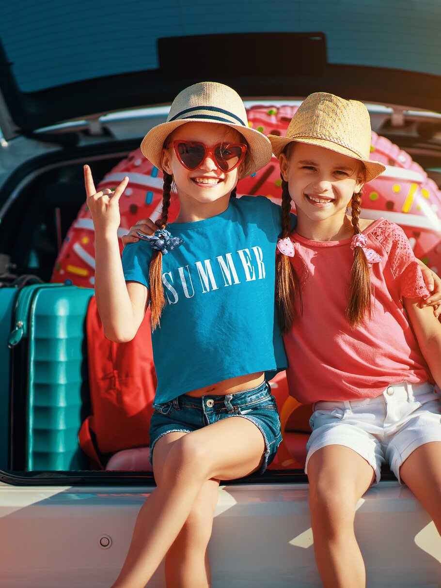 Reisen mit Kindern im Auto