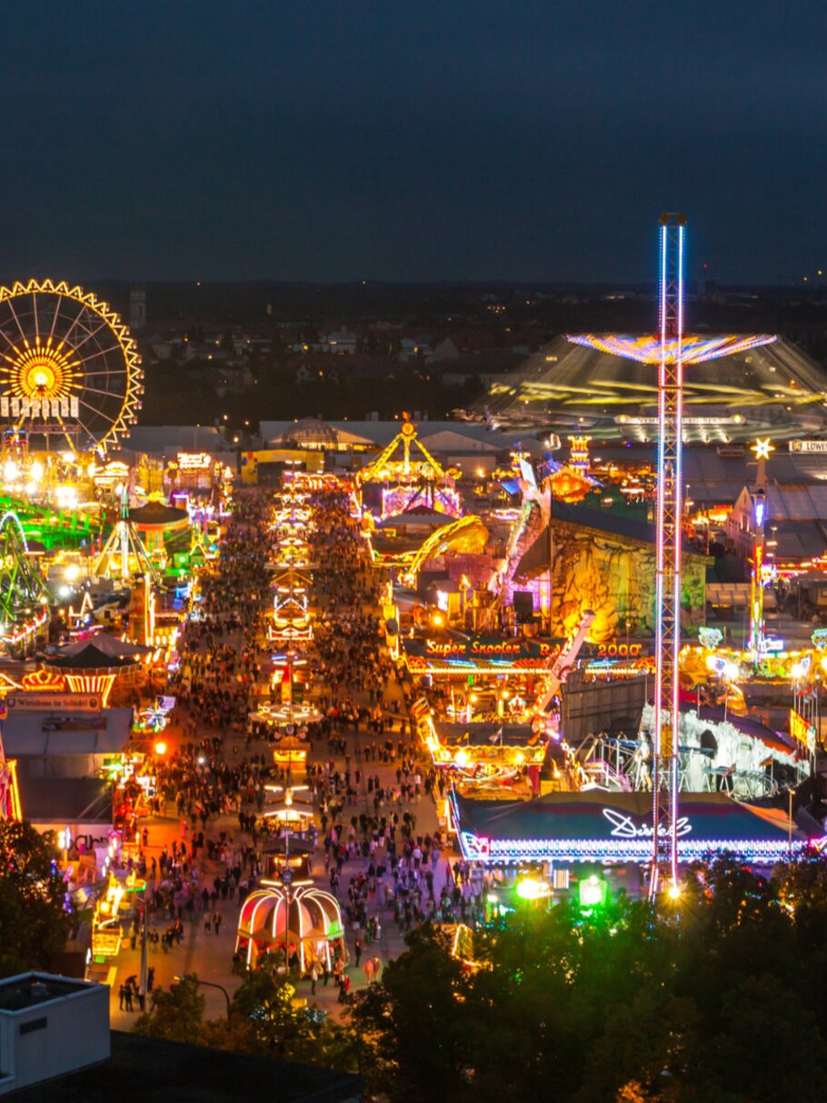 Oktoberfest, Kirmes, Riesenrad, Menschen, Lichter